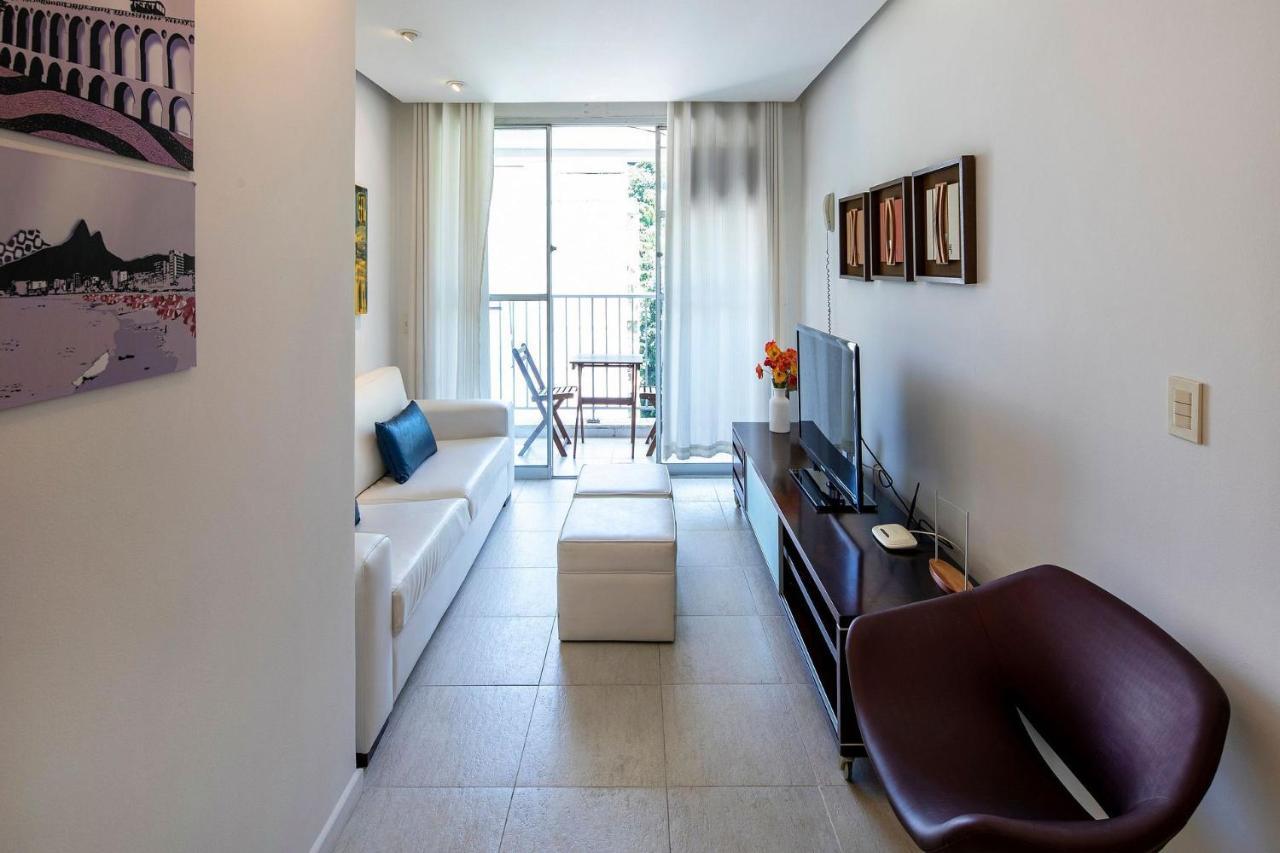 Confortavel E Seguro 2 Quartos Com Varanda No Leme 里约热内卢 外观 照片
